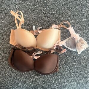 NWT Victoria Secret Bare Invisible Solutions Bras